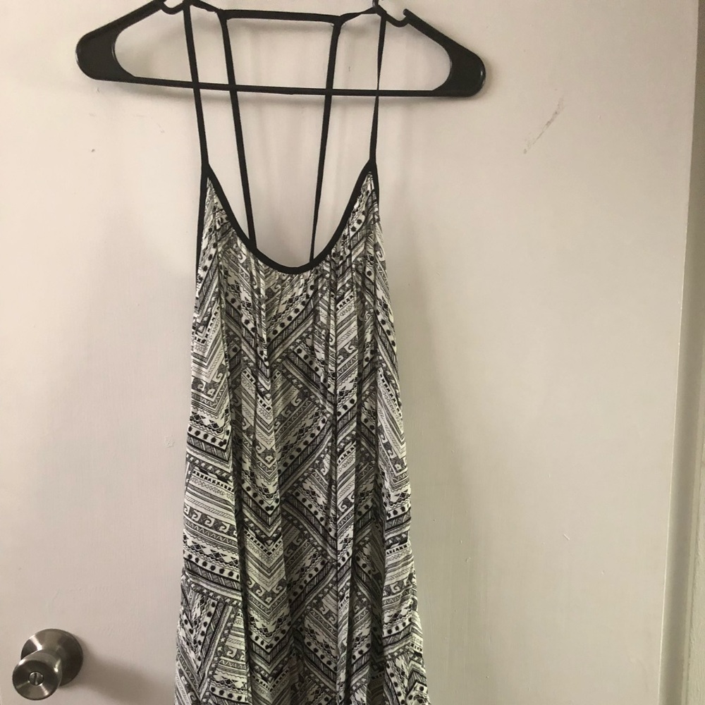 Short style dress